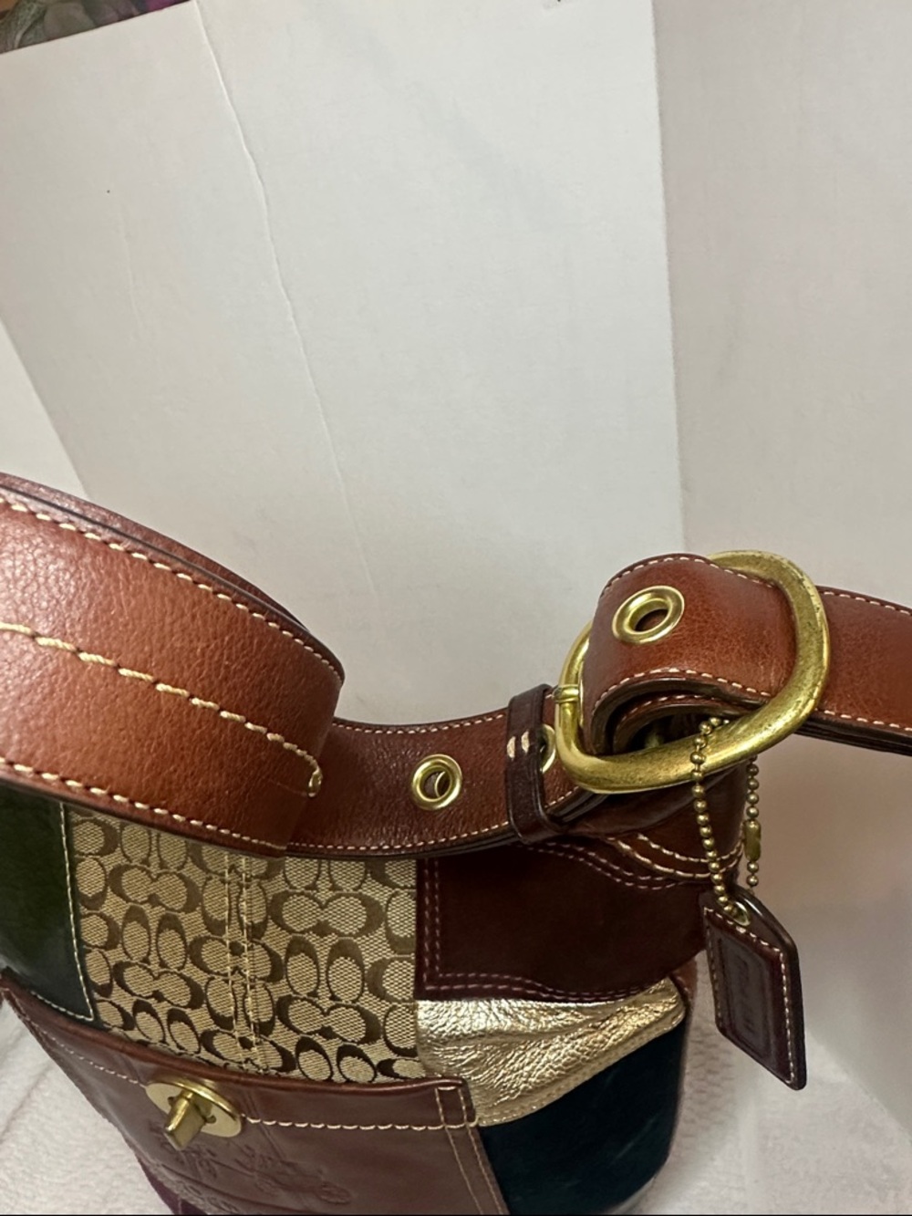 Coach 2007 Multi-Panel Patchwork Leather & Suede bucket Bag - Picture 8 of 12